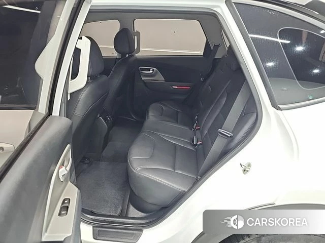 Kia Niro Plus 2022 Белый из Кореи, фото 3