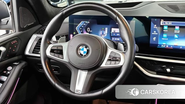 BMW X7 (G07) 2023 Черный из Кореи, фото 3