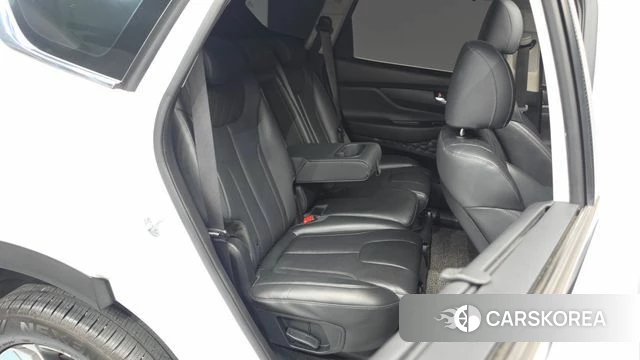 Hyundai The New Santa Fe 2021 Белый из Кореи, фото 3