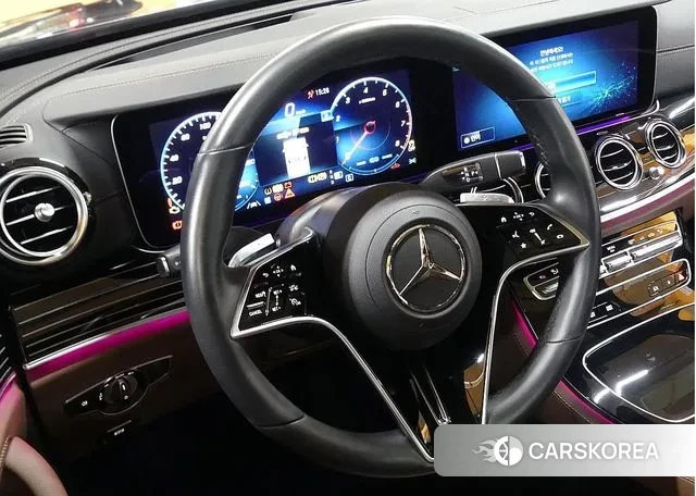 Mercedes-Benz E-Class W213 2023 Синий из Кореи, фото 3