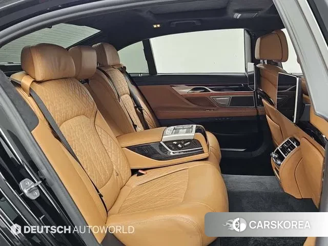 BMW 7 Series (G11) 2021 Черный из Кореи, фото 3