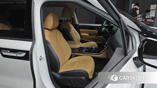 Kia Carnival 4th generation 2022 Белый из Кореи, фото 3