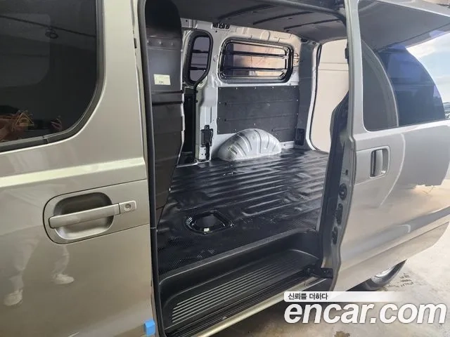 Hyundai The New Grand Starex 2019 Серебристо-серый из Кореи, фото 3