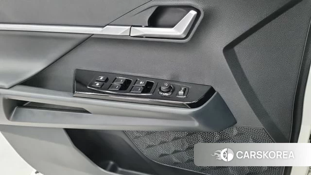 Ssangyong Torres 2022 Белый из Кореи, фото 3