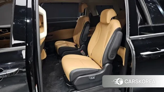 Kia Carnival 4th generation 2022 Черный из Кореи, фото 3