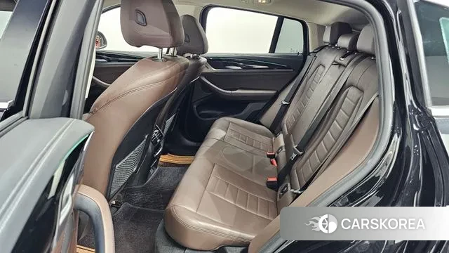 BMW X4 (G02) 2022 Черный из Кореи, фото 3