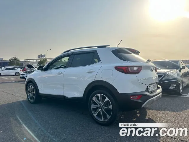 Kia Stonic id 2550732 из Кореи 3