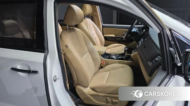Kia The New Carnival 2019 Белый из Кореи, фото 3