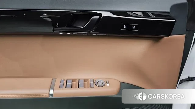 Hyundai Grandeur Hybrid (GN7) 2023 Белый из Кореи, фото 3