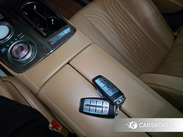 Genesis G80 (RG3) 2022 Черный из Кореи, фото 3