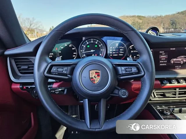 Porsche 911(992) 2021 Белый из Кореи, фото 3