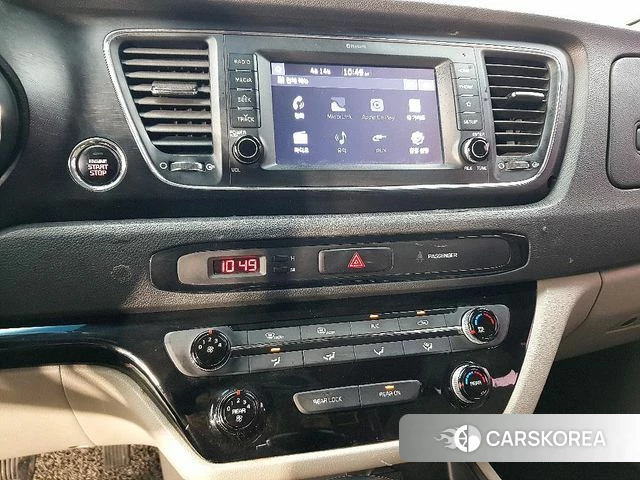 Kia The New Carnival 2019 Белый из Кореи, фото 3