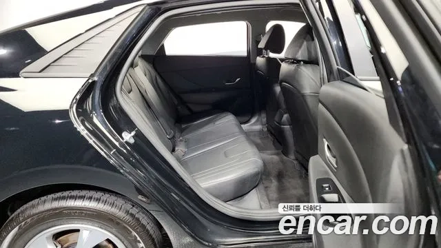 Hyundai Avante (CN7) 2021 Черный из Кореи, фото 3