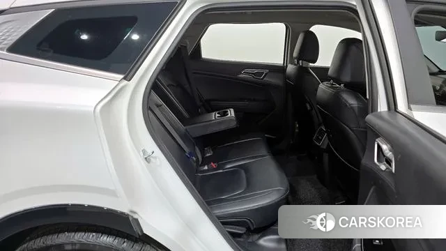 Kia Sportage 5th Generation 2022 Белый из Кореи, фото 3