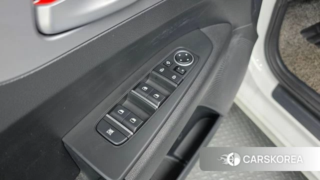 Kia The New K3 2nd generation 2022 Белый из Кореи, фото 3