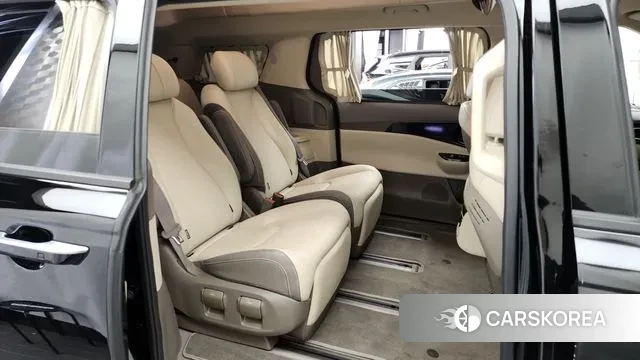 Kia Carnival 4th generation 2023 Черный из Кореи, фото 3
