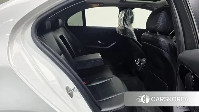 Mercedes-Benz C-Class W205 2020 Белый из Кореи, фото 3