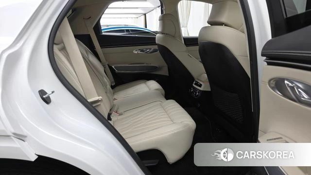 Genesis GV70 2023 Белый из Кореи, фото 3