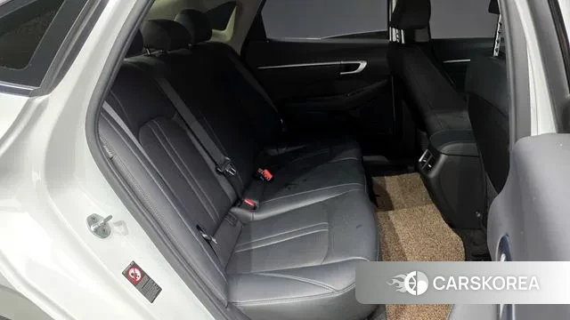 Hyundai Sonata (DN8) 2021 Белый из Кореи, фото 3