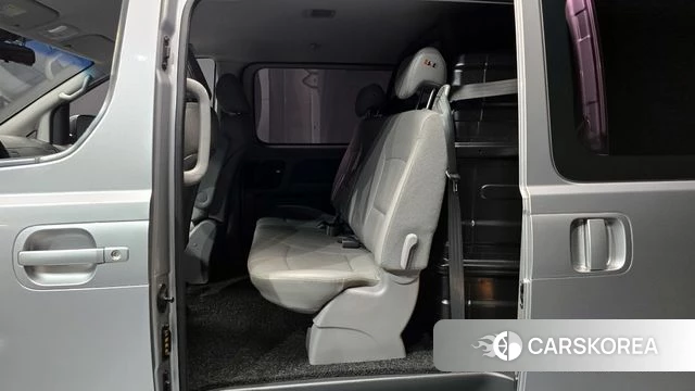 Hyundai The New Grand Starex 2018 Серебряный из Кореи, фото 3