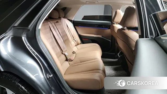 Hyundai Grandeur (GN7) 2023 Серый из Кореи, фото 3