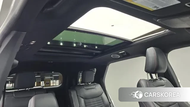 Ford Explorer 6th Generation 2024 Белый из Кореи, фото 3