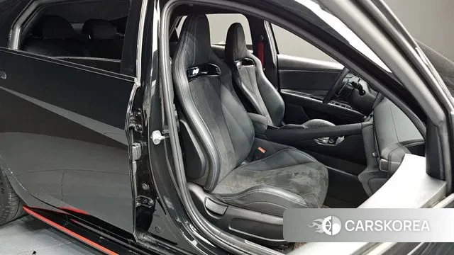 Hyundai Avante (CN7) 2022 Черный из Кореи, фото 3