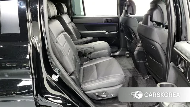 Hyundai Santa Fe (MX5) 2023 Черный из Кореи, фото 3