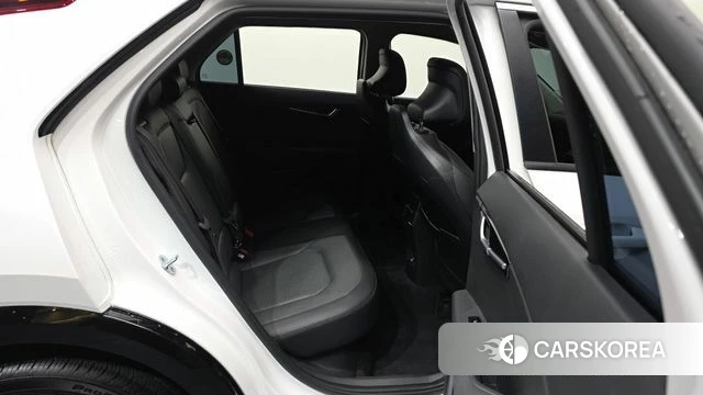 Kia Di Ol Nu Niro 2022 Белый из Кореи, фото 3