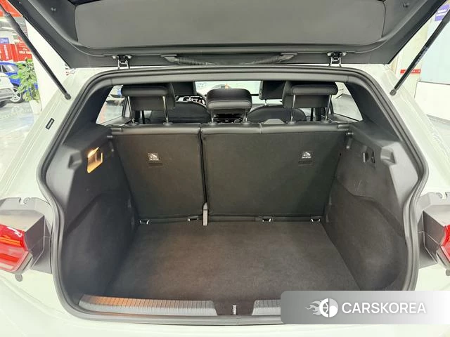 Volkswagen ID.3 2024 Белый из Китая, фото 3