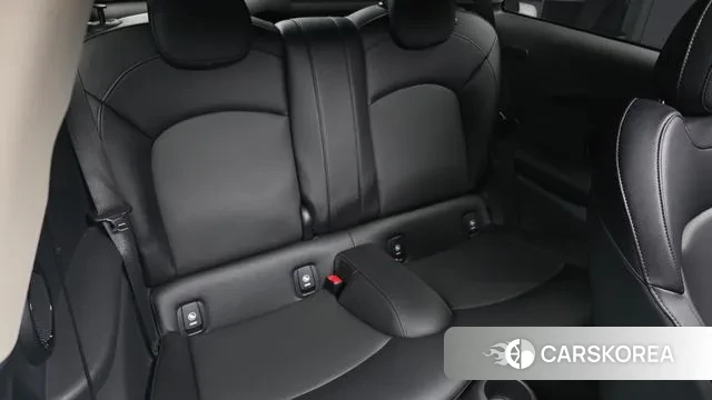 Mini Cooper D 2018 Жемчужный цвет из Кореи, фото 3