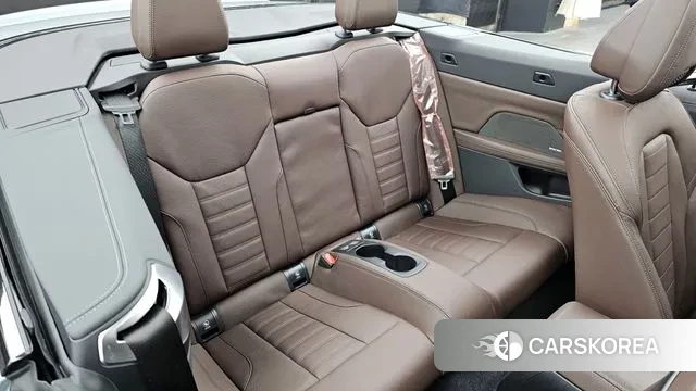 BMW 4 Series (G22) 2024 Светло-серебряный цвет из Кореи, фото 3