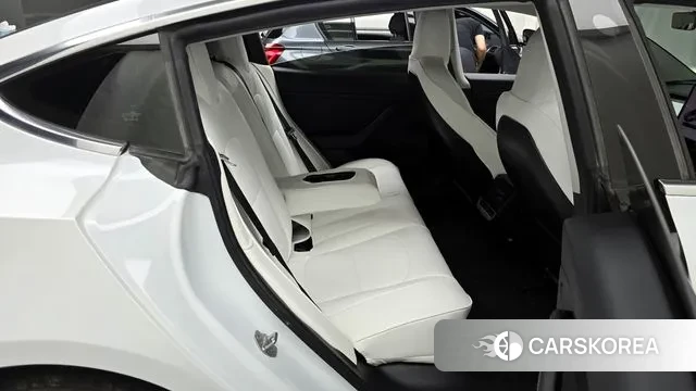 Tesla Model 3 2020 Белый из Кореи, фото 3