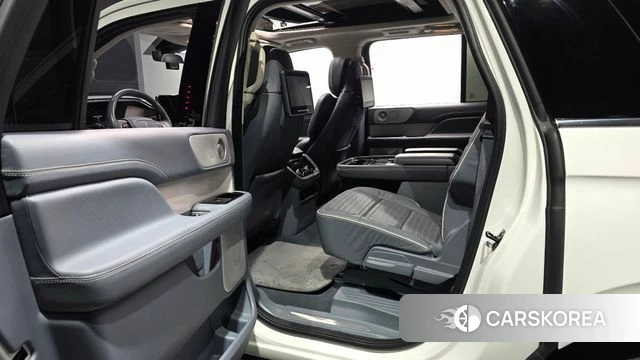 Lincoln Navigator 4th generation 2020 Белый из Кореи, фото 3