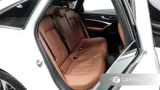 Audi A6 (C8) id 2889891 из Кореи 3