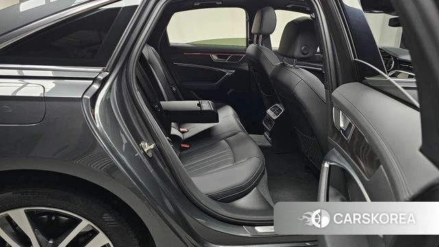 Audi A6 (C8) 2022 Серый из Кореи, фото 3