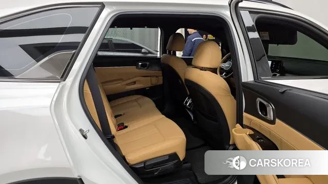 Kia Sorento 4th Generation 2023 Белый из Кореи, фото 3