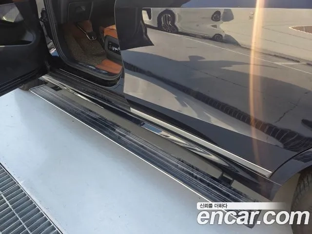 BMW X7 (G07) id 2872565 из Кореи 3