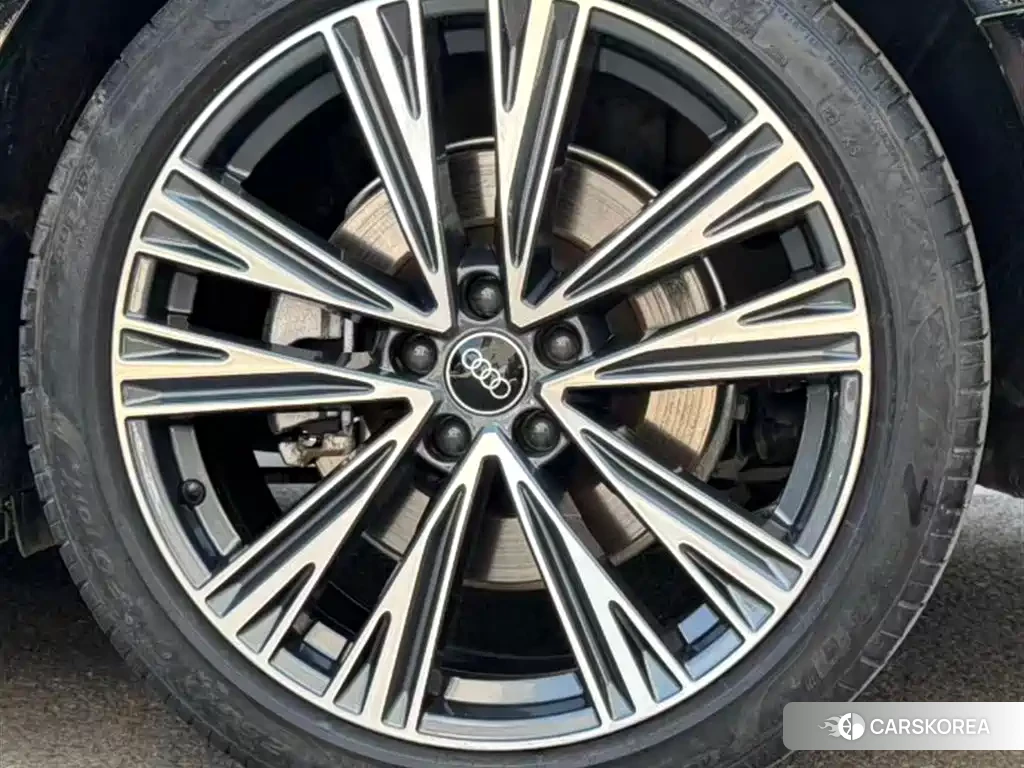 Audi A6L 2024 Черный из Китая, фото 3