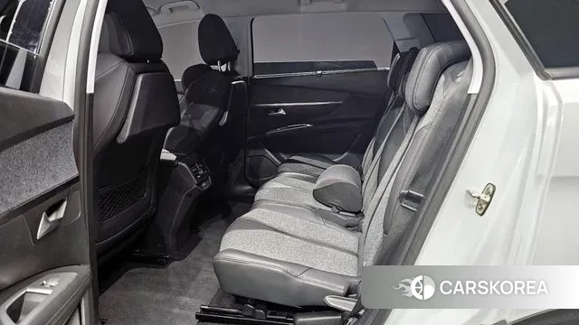 Peugeot 5008 second generation 2019 Белый из Кореи, фото 3
