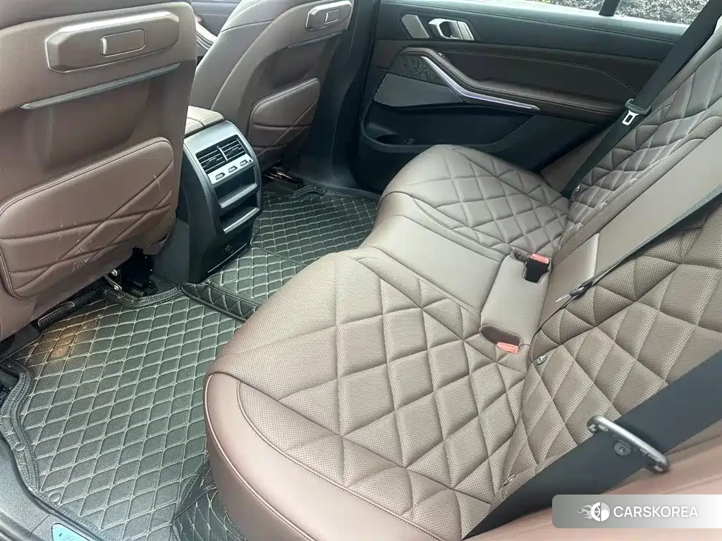 BMW X5 2025 Черный из Китая, фото 3