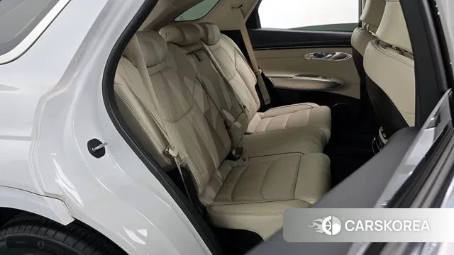 Genesis GV70 2022 Белый из Кореи, фото 3