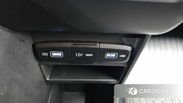 Hyundai Staria 2022 Черный из Кореи, фото 3