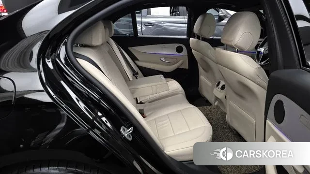 Mercedes-Benz E-Class W213 2021 Черный из Кореи, фото 3