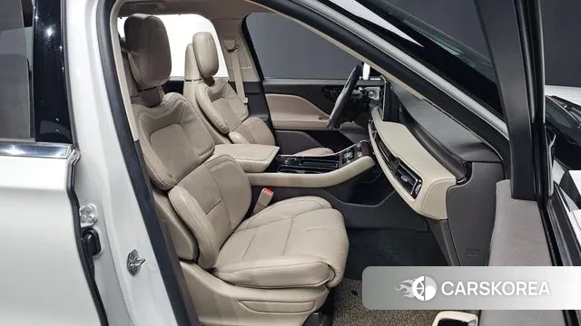 Lincoln Aviator 2nd generation 2021 Белый из Кореи, фото 3