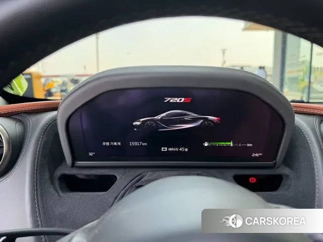 McLaren 720S 2018 Небесно-голубой из Кореи, фото 3