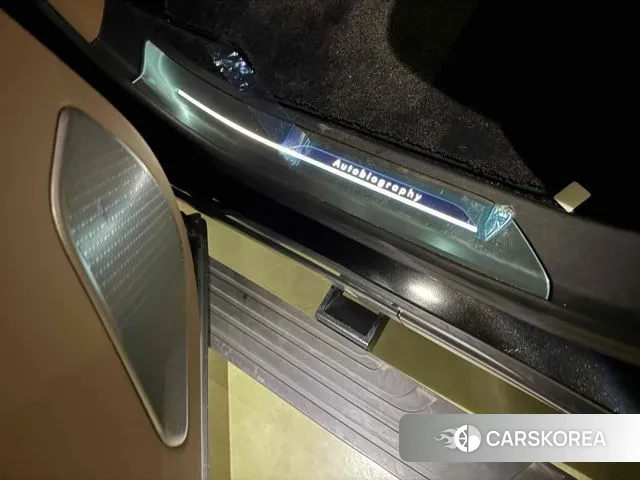 Land Rover Range Rover 5th Generation 2025 Черный из Кореи, фото 3