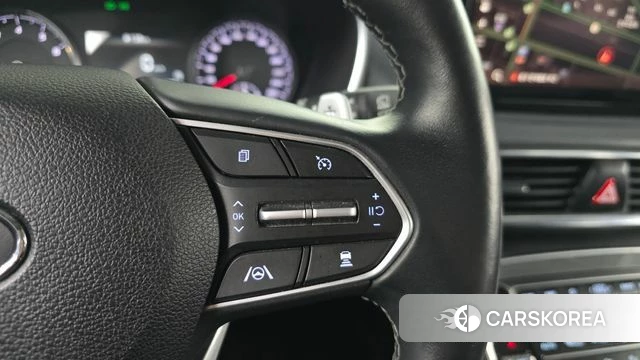 Hyundai The New Santa Fe 2022 Белый из Кореи, фото 3