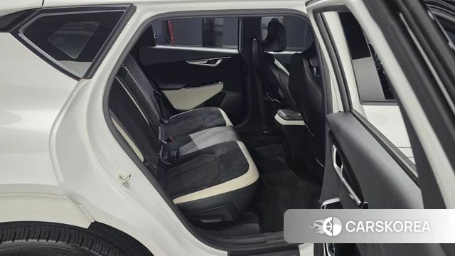 Kia EV6 2022 Белый из Кореи, фото 3
