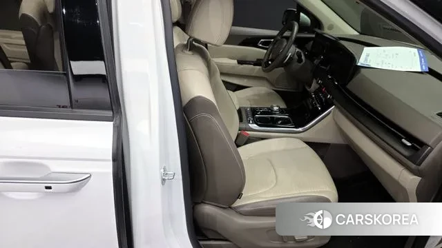 Kia Carnival 4th generation 2020 Белый из Кореи, фото 3